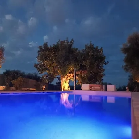 Il Vecchio Carrubo - Con Piscina A Sfioro Vila Macchia di Monte
